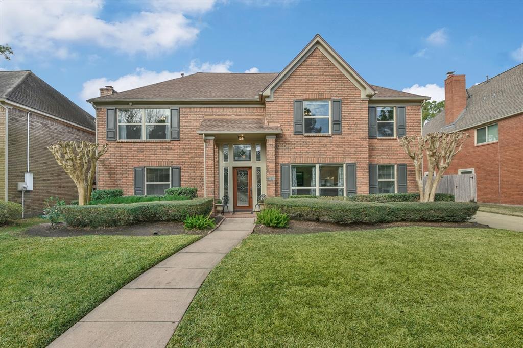 2104 Pleasant Valley Drive - Photo 1