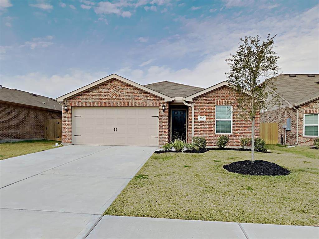 220 Comanche Plains Drive - Photo 1