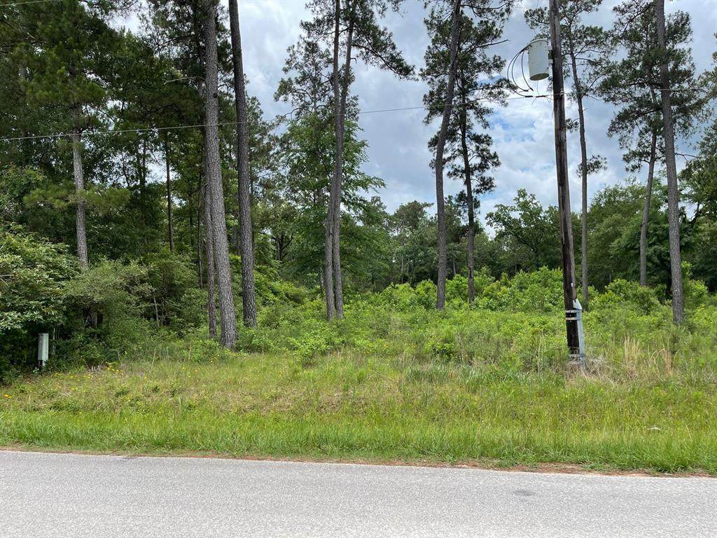 19110 Veterans Road - Photo 1
