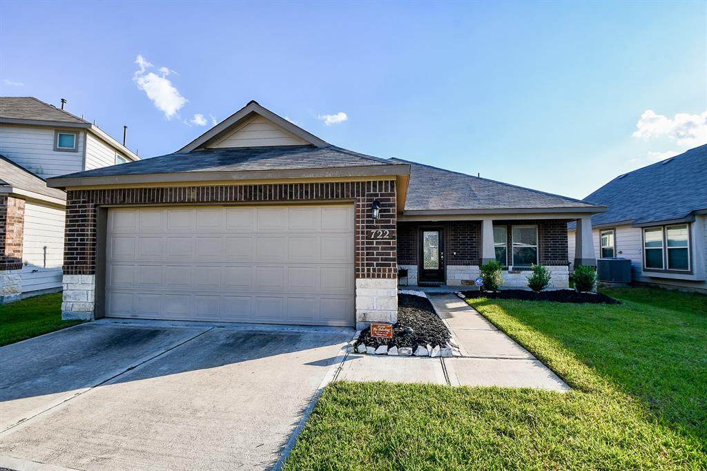 722 Aberhill Drive - Photo 1