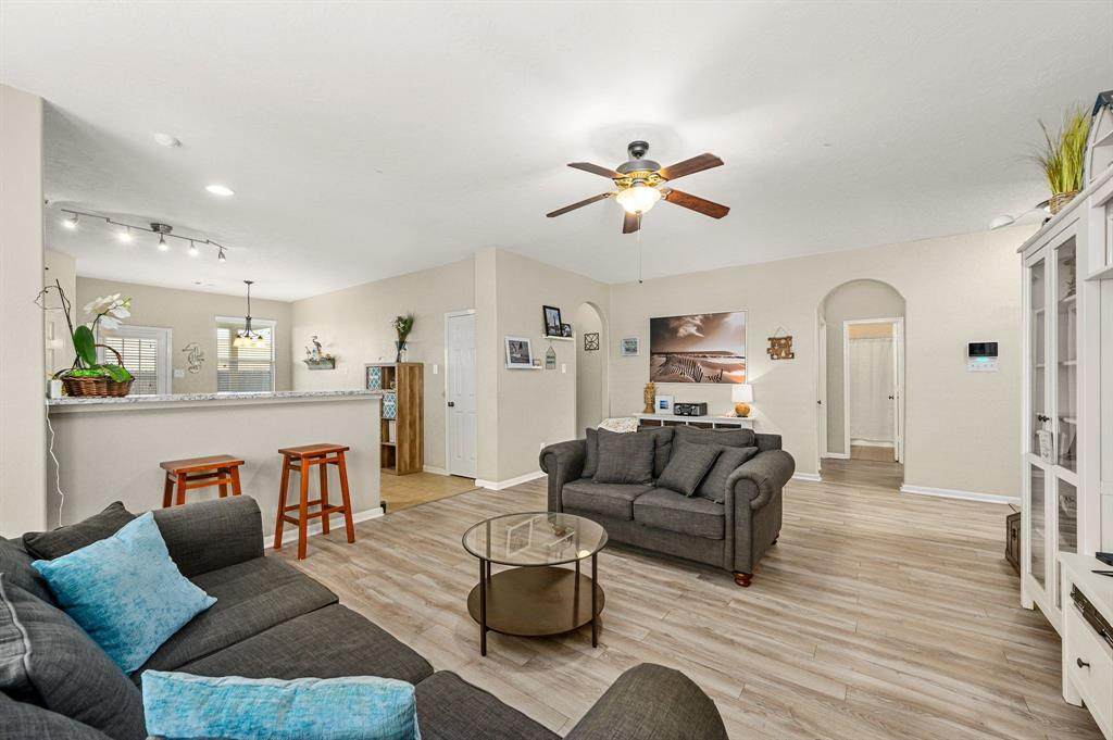 7807 Cardinal Landing Lane - Photo 1