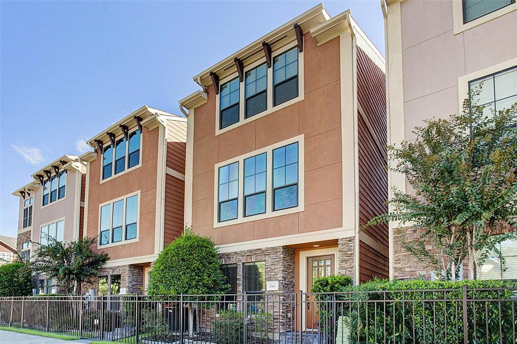 1046 23rd Street - Photo 1