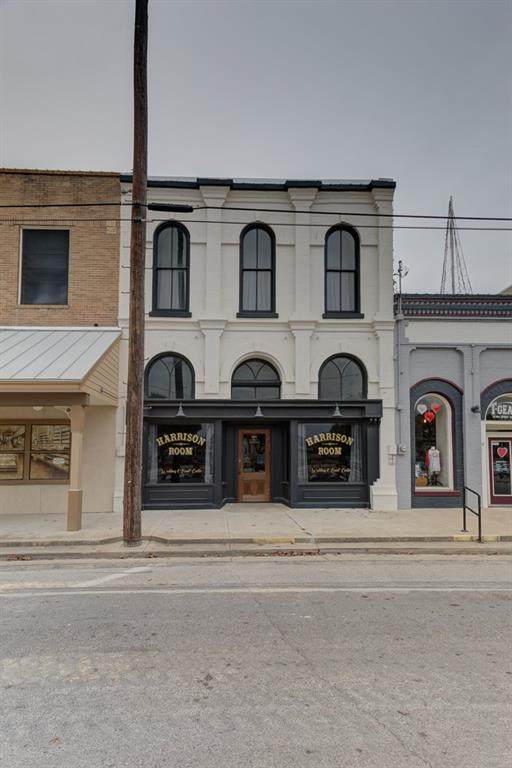 103 N Main Street - Photo 1