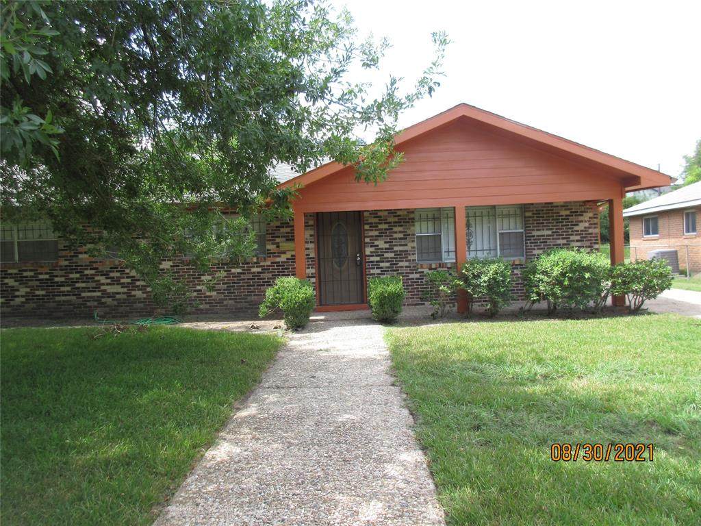 3030 Dawson Lane - Photo 1