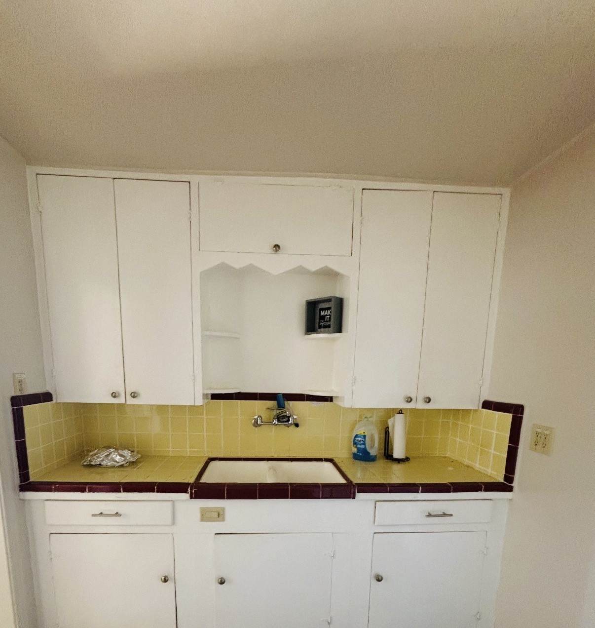 928 Main Street - Photo 1