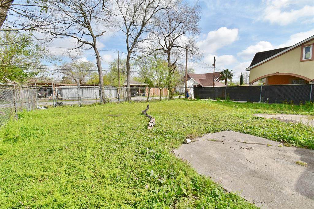 1718 Norlinda Street - Photo 1