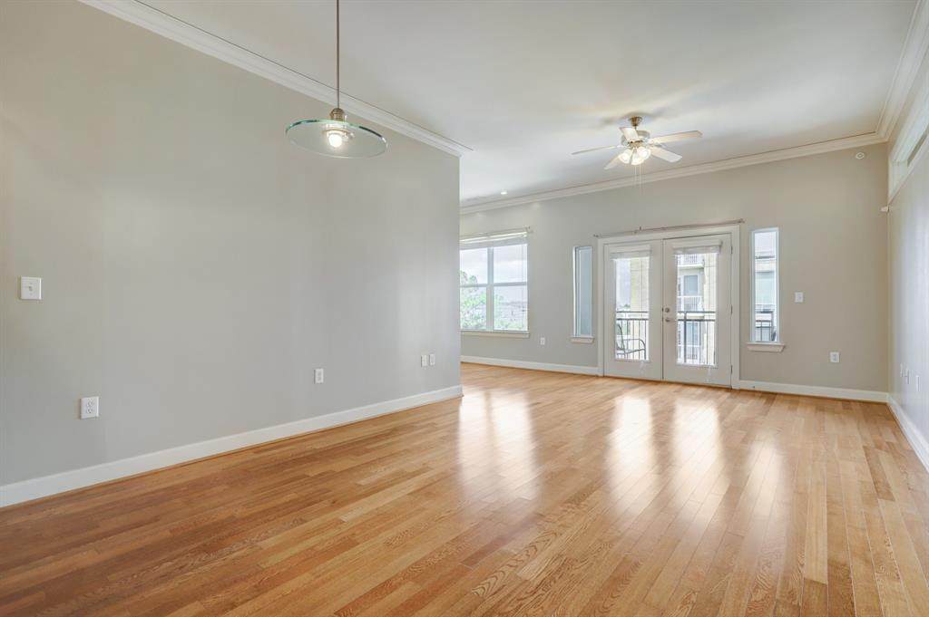 1010 Rosine Street - Photo 1