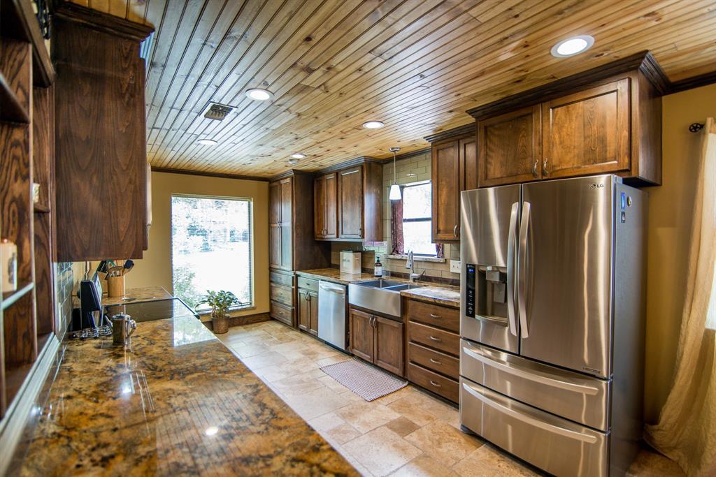 104 Hickory Drive - Photo 1