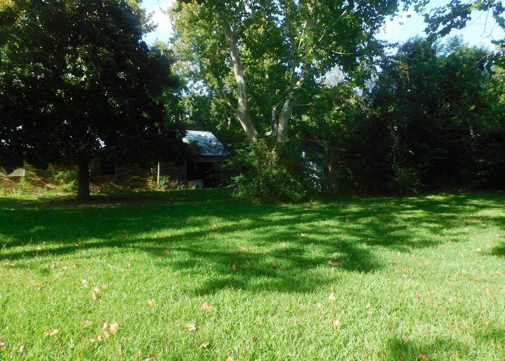 3805 Avenue Q - Photo 1