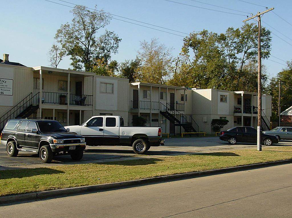 275 7th Street - Photo 1