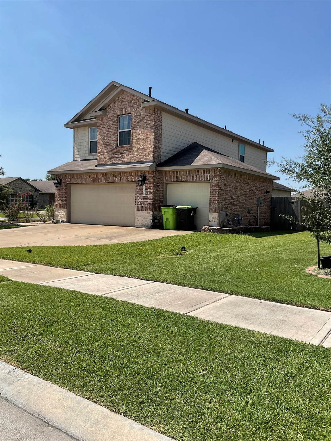 2430 Gaspee Point - Photo 1