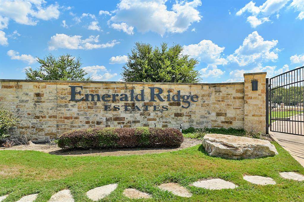2536 Emerald Ridge - Photo 1