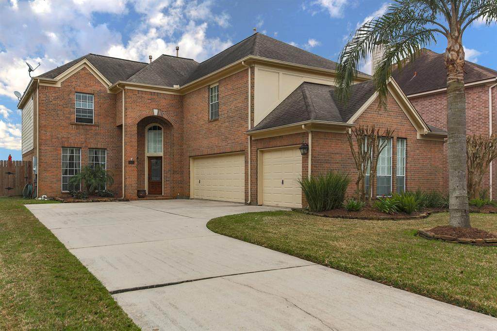 106 Crescent Bay Drive - Photo 1
