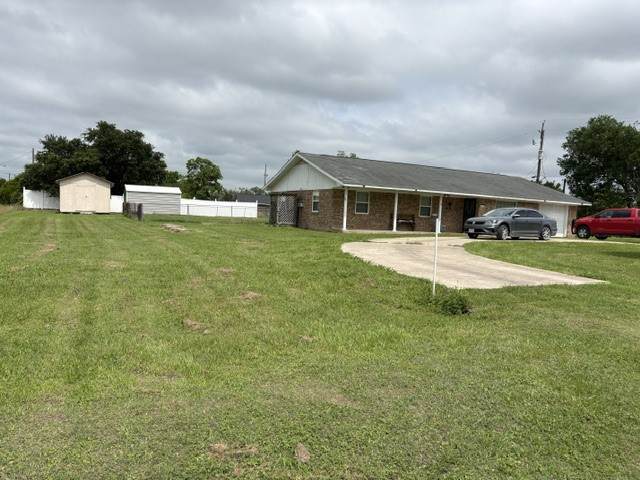 23276 San Jacinto Avenue - Photo 1