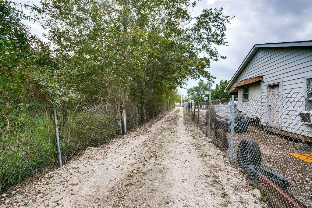 16110 Bellfort Street - Photo 1