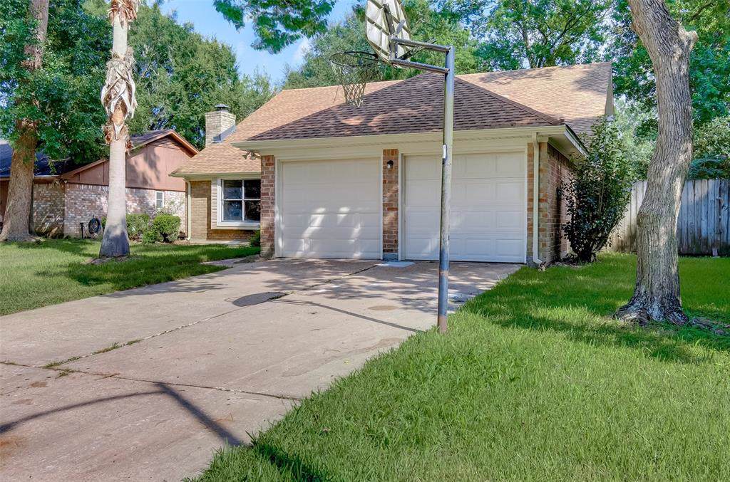 2118 Shady Bayou Lane - Photo 1