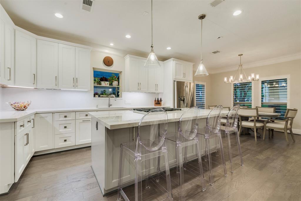 846 Plainwood Drive - Photo 1