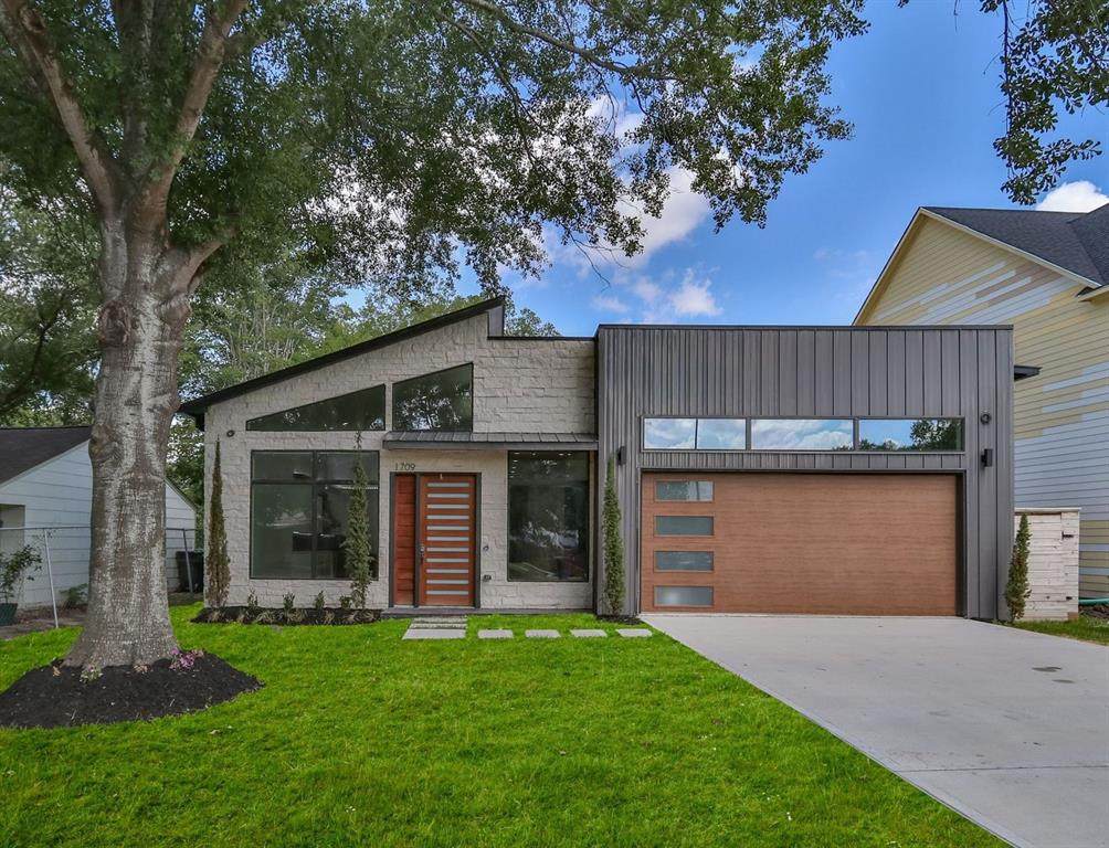 1709 Reverse Street - Photo 1