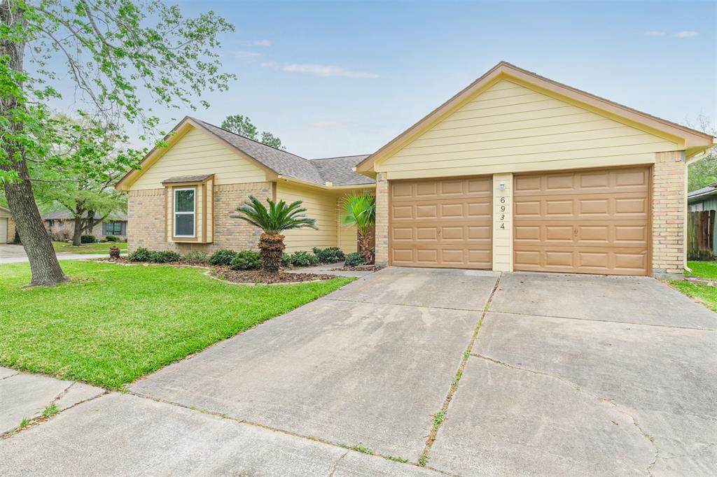 6934 Renfro Drive - Photo 1