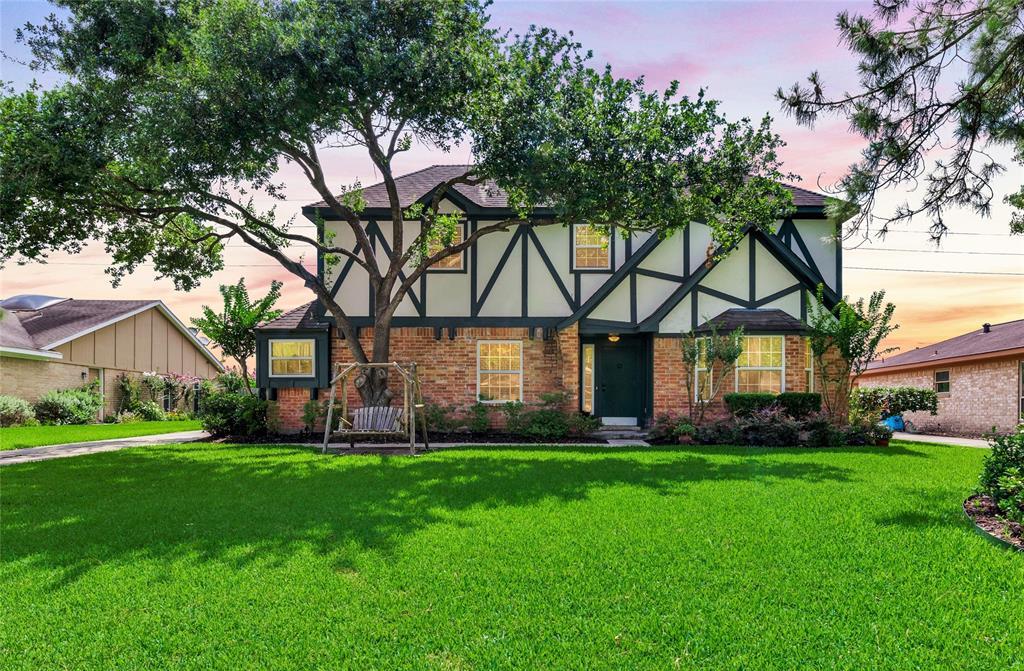 1911 Briarlee Drive - Photo 1