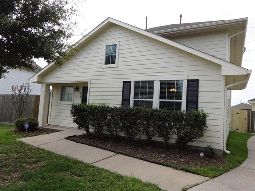 7627 River Pines Drive - Photo 1