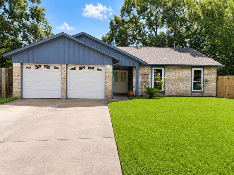 3419 Meadowview Drive - Photo 1