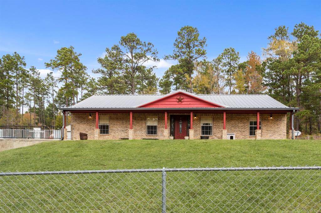 840 County Road 2313 - Photo 1