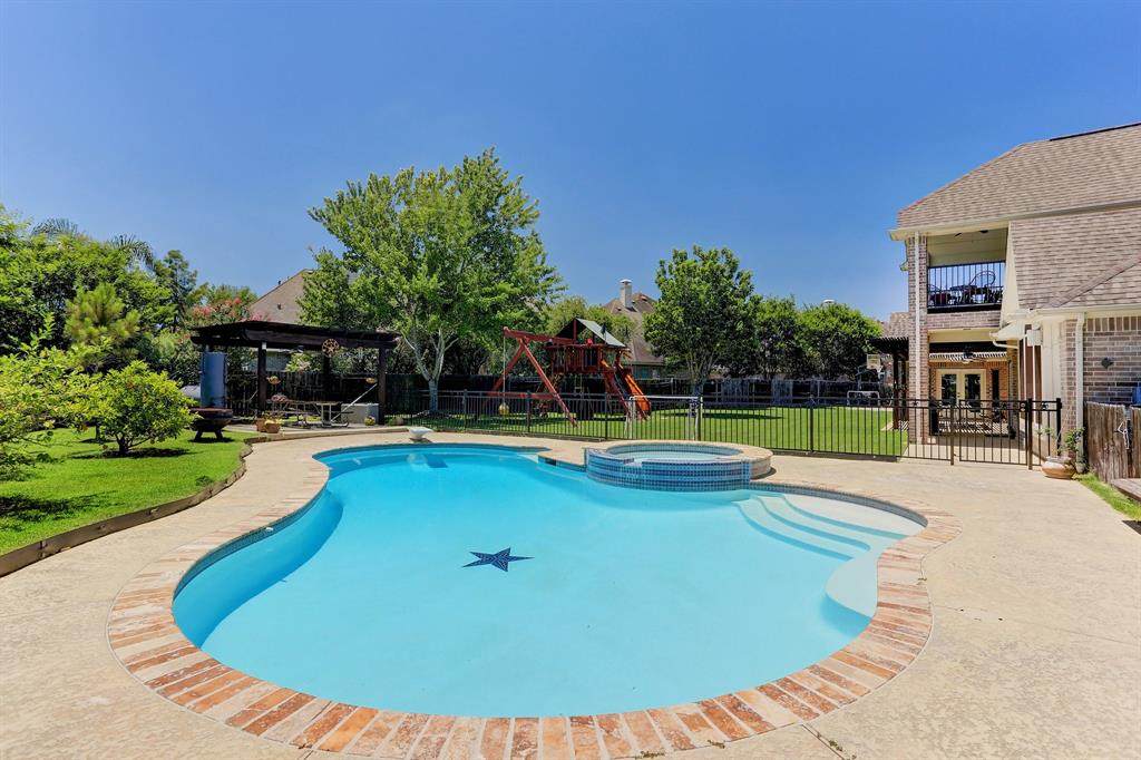 2606 Broken Creek Court - Photo 1
