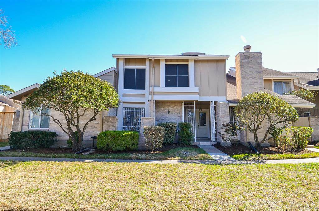 2341 Crescent Park Drive - Photo 1