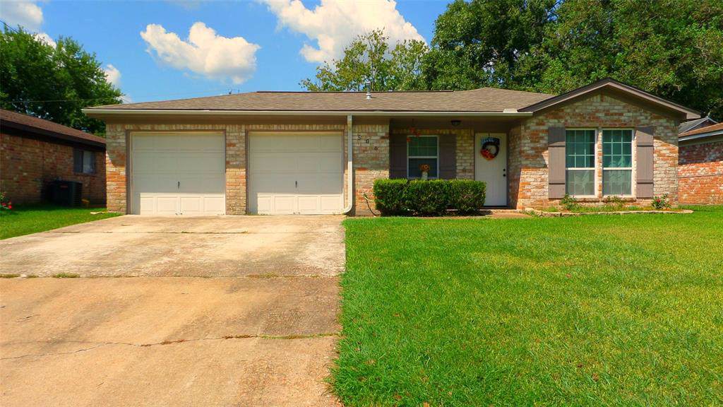 506 Debbie Lane - Photo 1