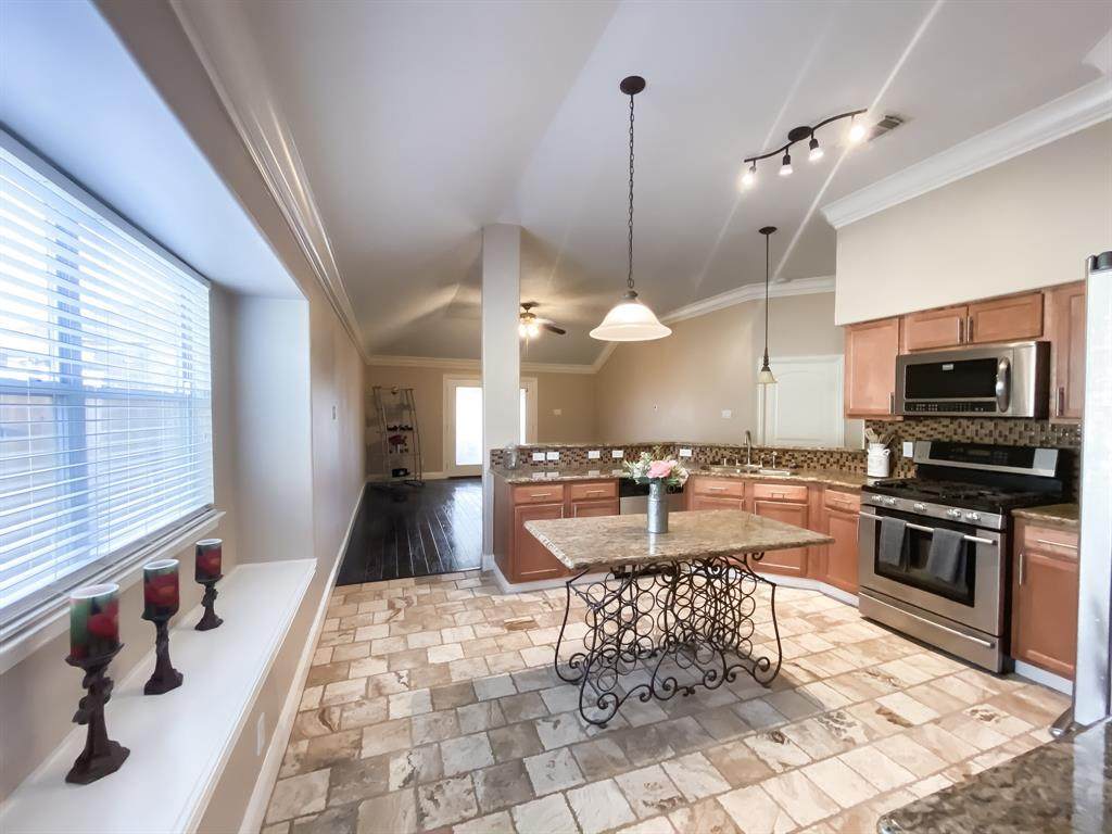 2623 Tinas Terrace Drive - Photo 1