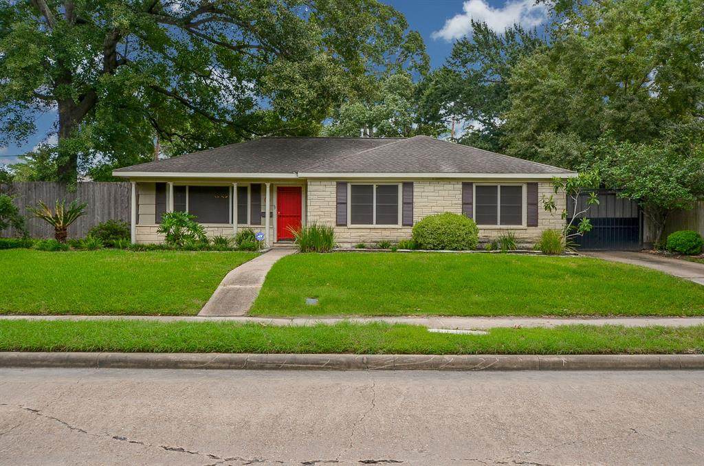 1014 T C Jester Boulevard - Photo 1