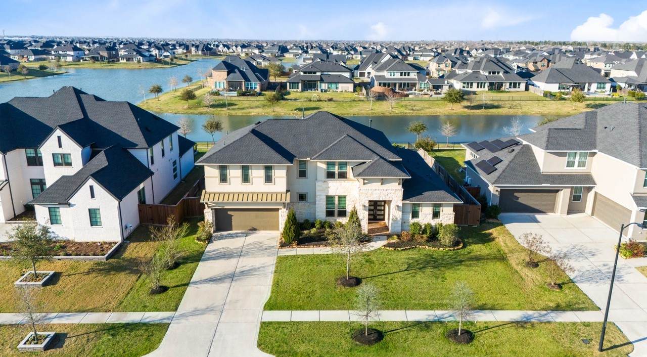 148 Lakehouse Landing Drive - Photo 1