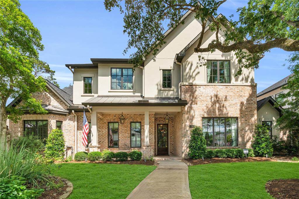 710 Forest Drive - Photo 1