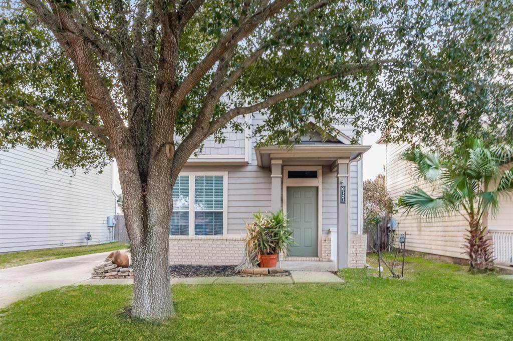 6323 Scotchwood Drive - Photo 1
