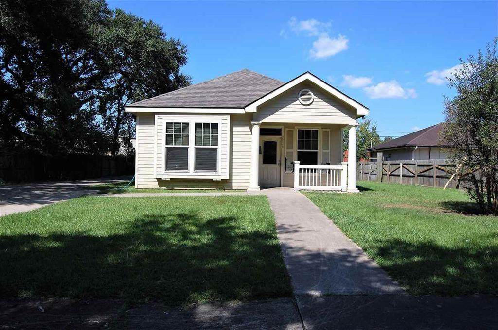 2020 Broadway Street - Photo 1