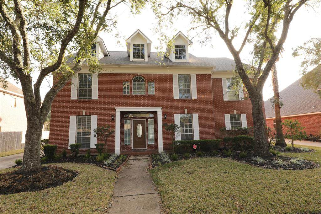 24 Bradford Circle - Photo 1