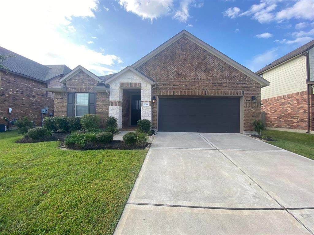 12704 Southern Oaks Landing - Photo 1