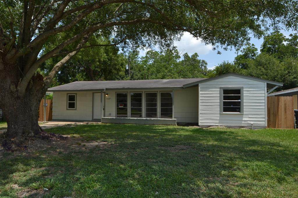 5607 Northridge Drive - Photo 1