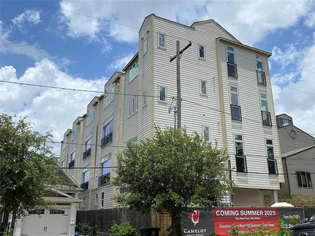 907 16th Street - Photo 1