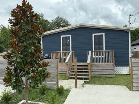 4346 Phlox Street - Photo 1
