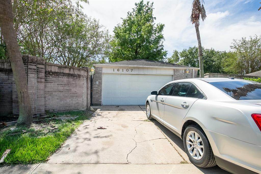 16107 Grassy Creek Drive - Photo 1