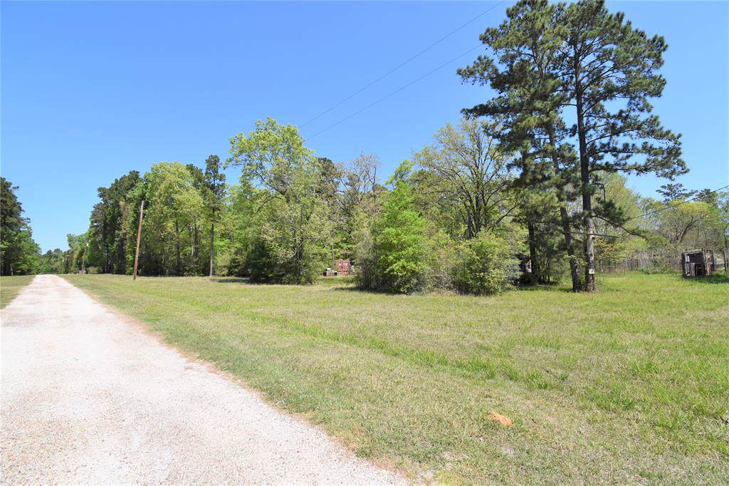 2260 Fm 350 - Photo 1