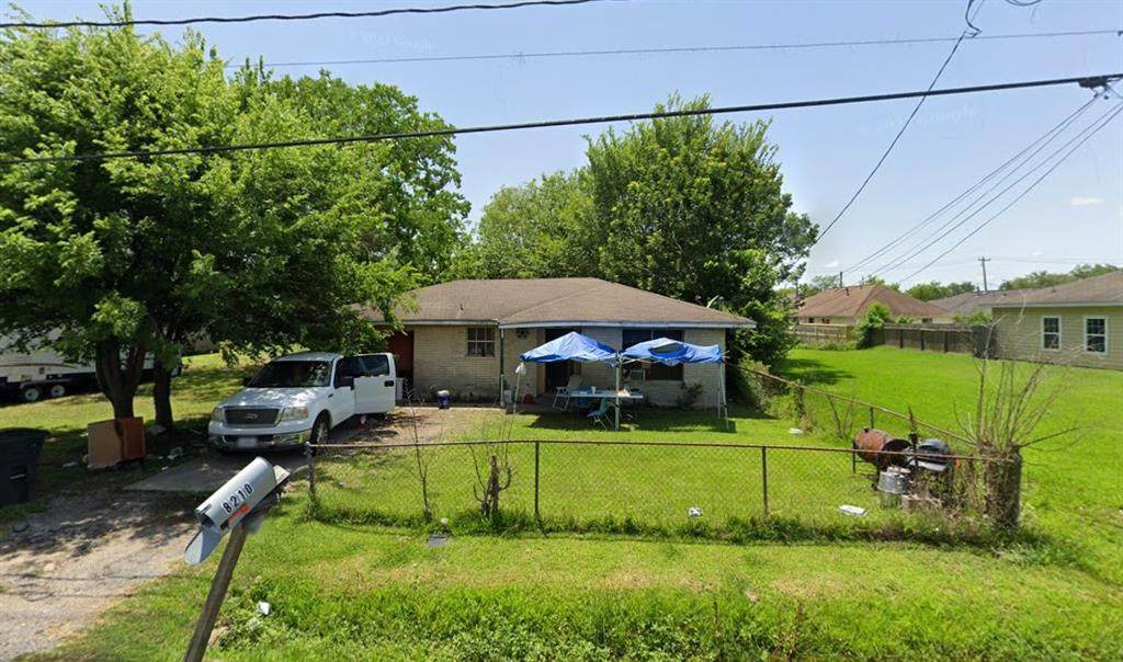 8210 Livingston Street - Photo 1