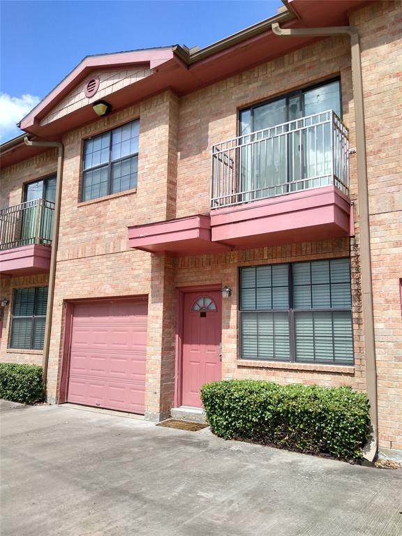 9400 Bellaire Boulevard - Photo 1
