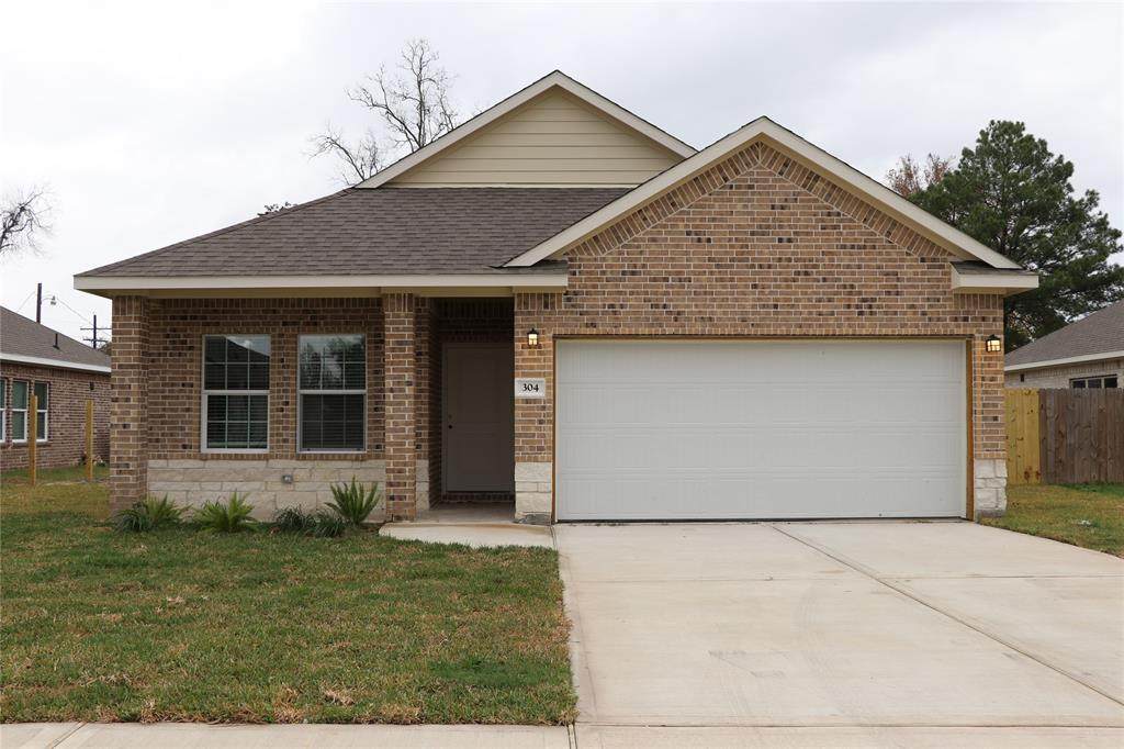 304 Carlos Leal Drive - Photo 1