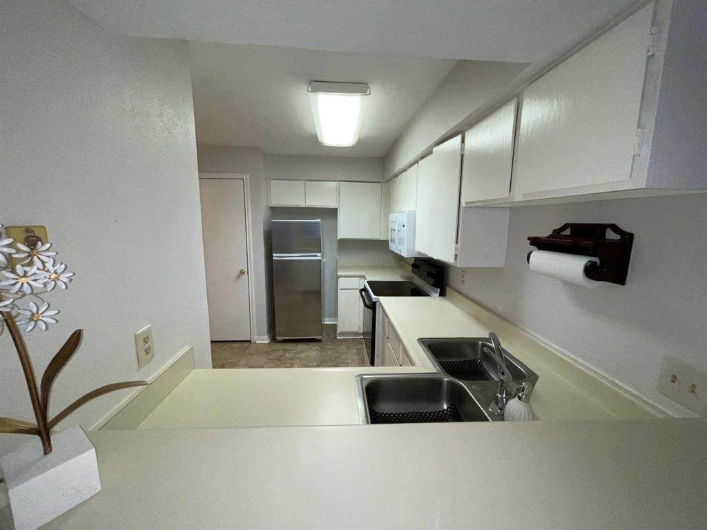 10211 Sugar Branch Drive - Photo 1