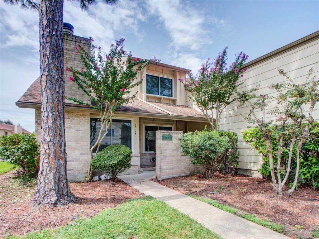 2918 Meadowgrass Lane - Photo 1