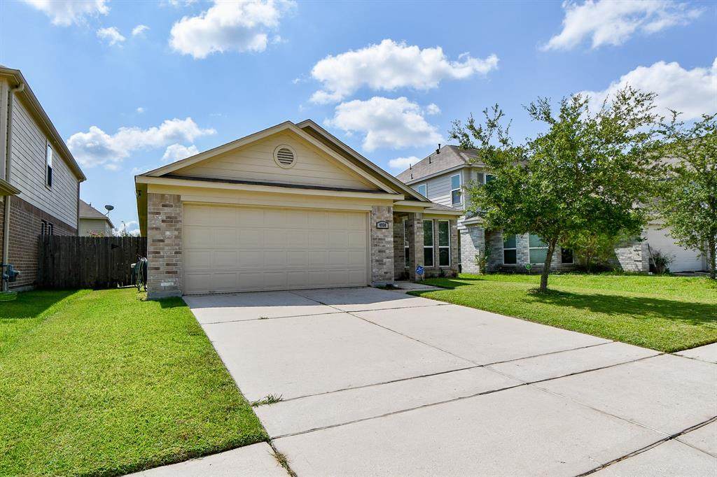 4930 Blue Spruce Hill Street - Photo 1