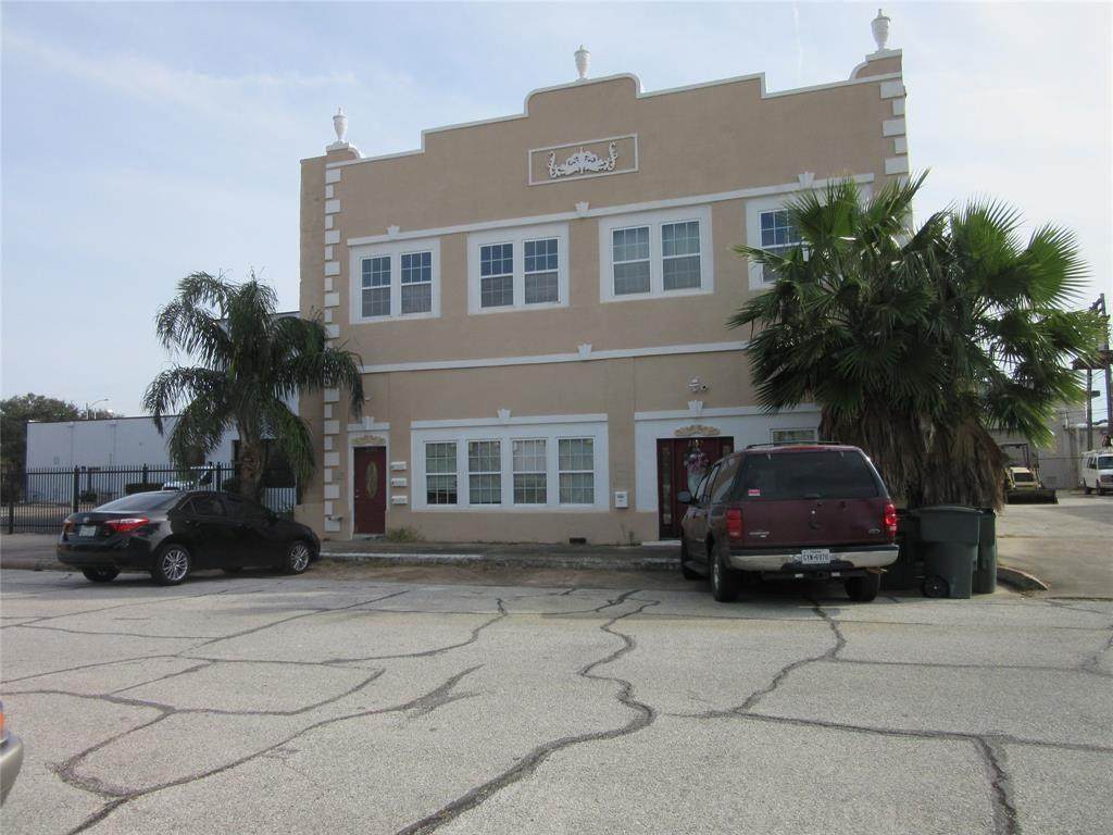 2317 Winnie - Photo 1